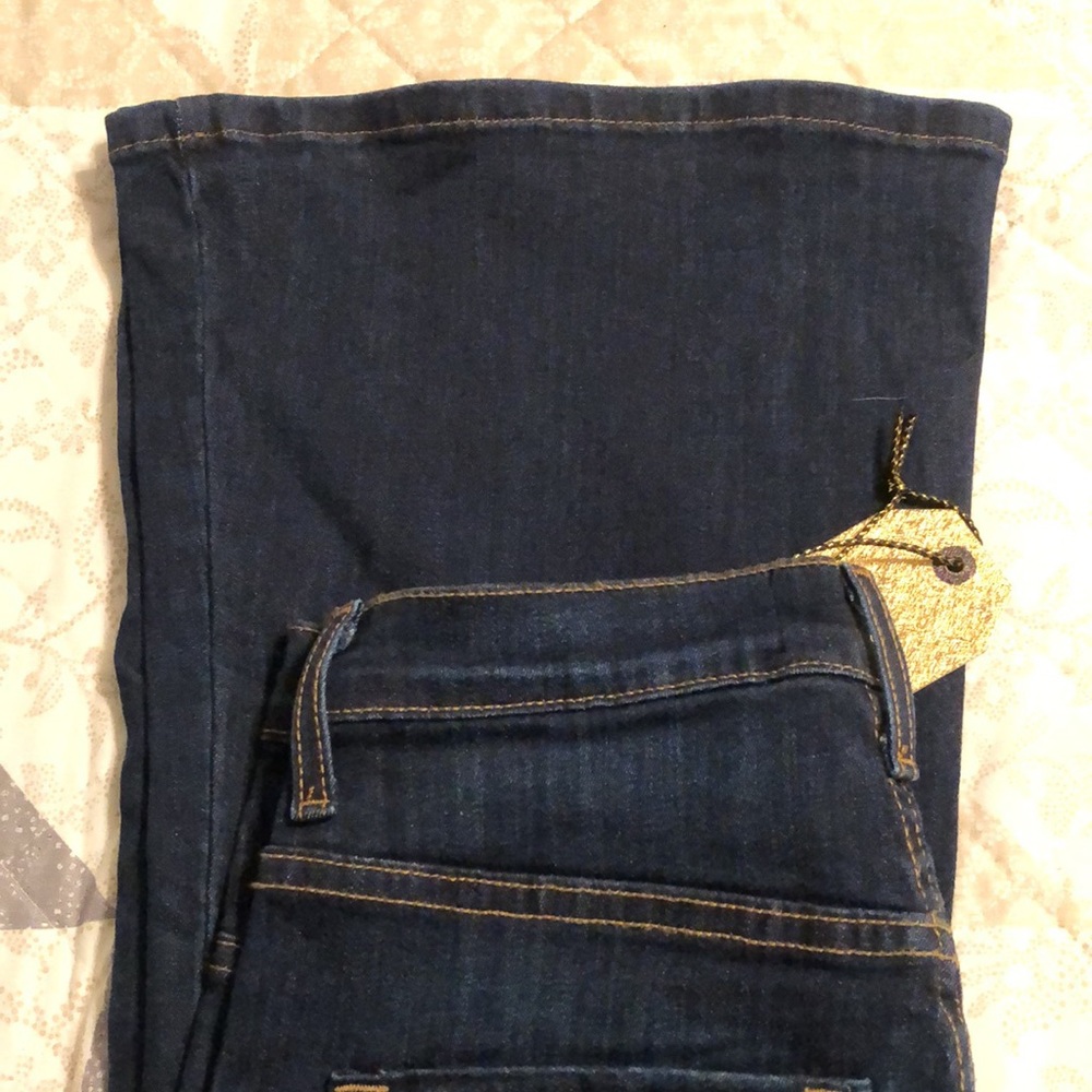 New vibrant jeans size 15